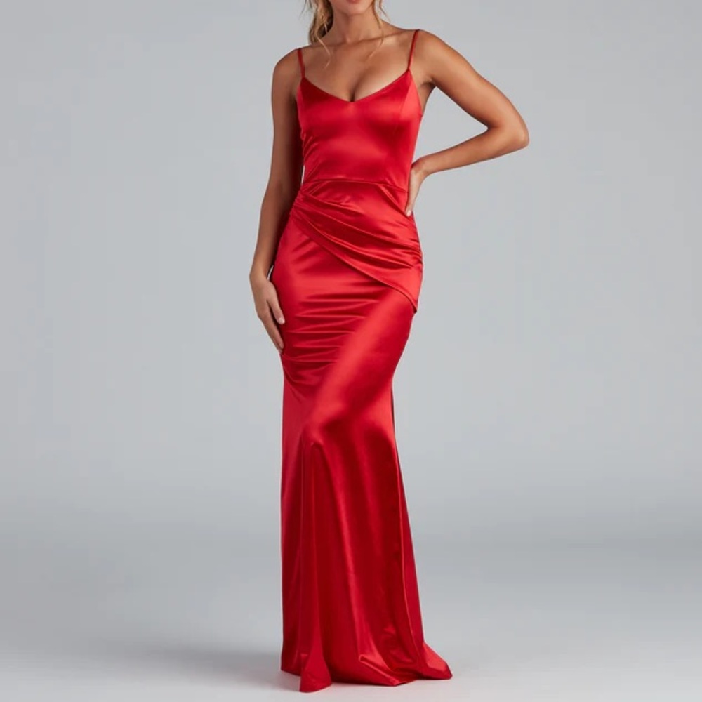 Windsor red long prom dress